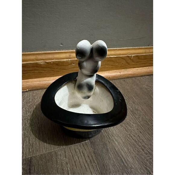 Vintage Bunny Rabbit in Magicians Top Hat Planter Ceramic Numbered 5.5”x4.9” MCM - Picture 4 of 15